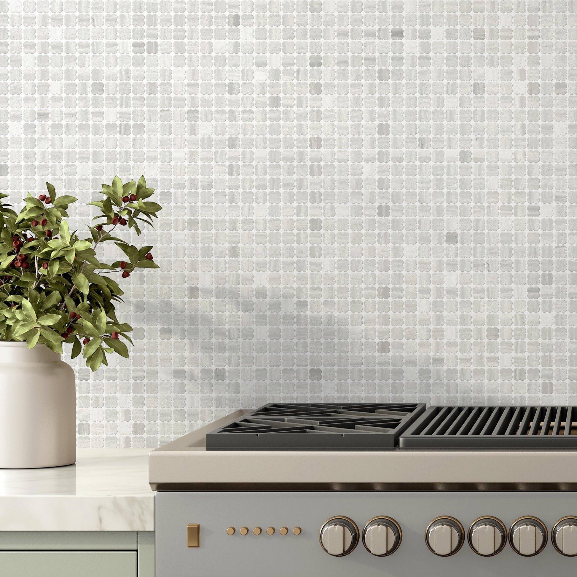 Clover-shaped marble micro mosaic beige tile. Luxury micro mosaic white beige marble kitchen wall backsplash tile