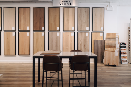 Hardwood Kitchen vs Tile vs Vinyl: Which Is Right for Your Kitchen?